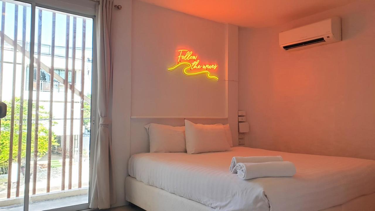 Hotel Goodnight Cha Am Minitel Petchaburi Esterno foto